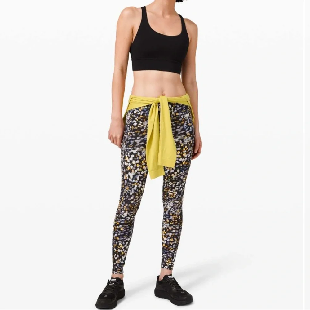 🚨NWT Lululemon Speed Up Tight 28